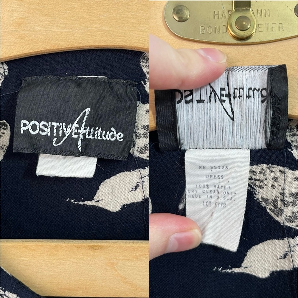 🌱5/$25🌱 Positive Attitude | 80s 90s Navy Floral Button-Down Office Pencil Dress - Picture 7 of 8